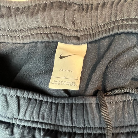 Nike Sweatpants - Picture 4 of 4